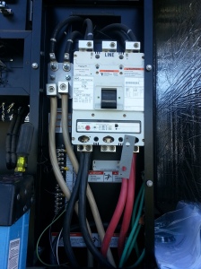single phase 400 amp 120v-240v breaker installation.
